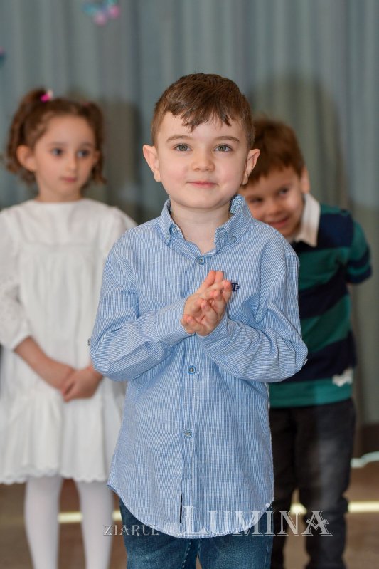 Serbare dedicată mamelor la Grădinița Patriarhiei Române 246697