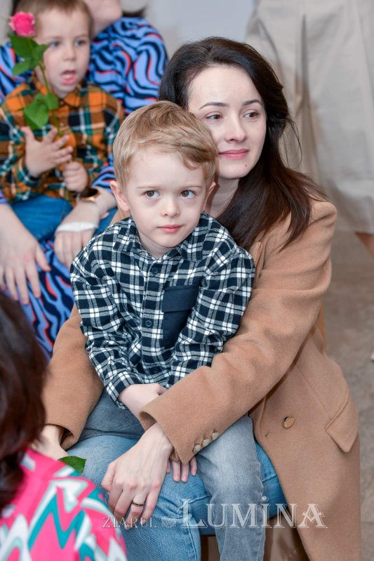 Serbare dedicată mamelor la Grădinița Patriarhiei Române 246723