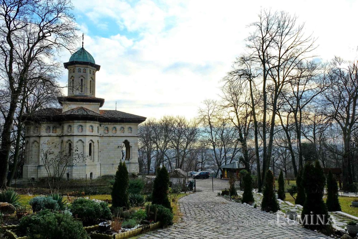 Locul unde odihnesc Brătienii 246679