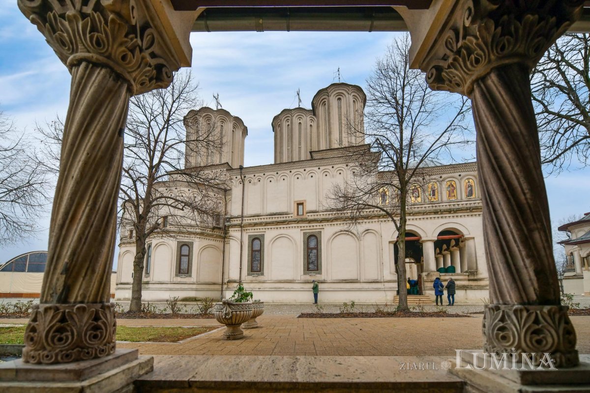 Fotografii artistice ale Publicațiilor Lumina 246922