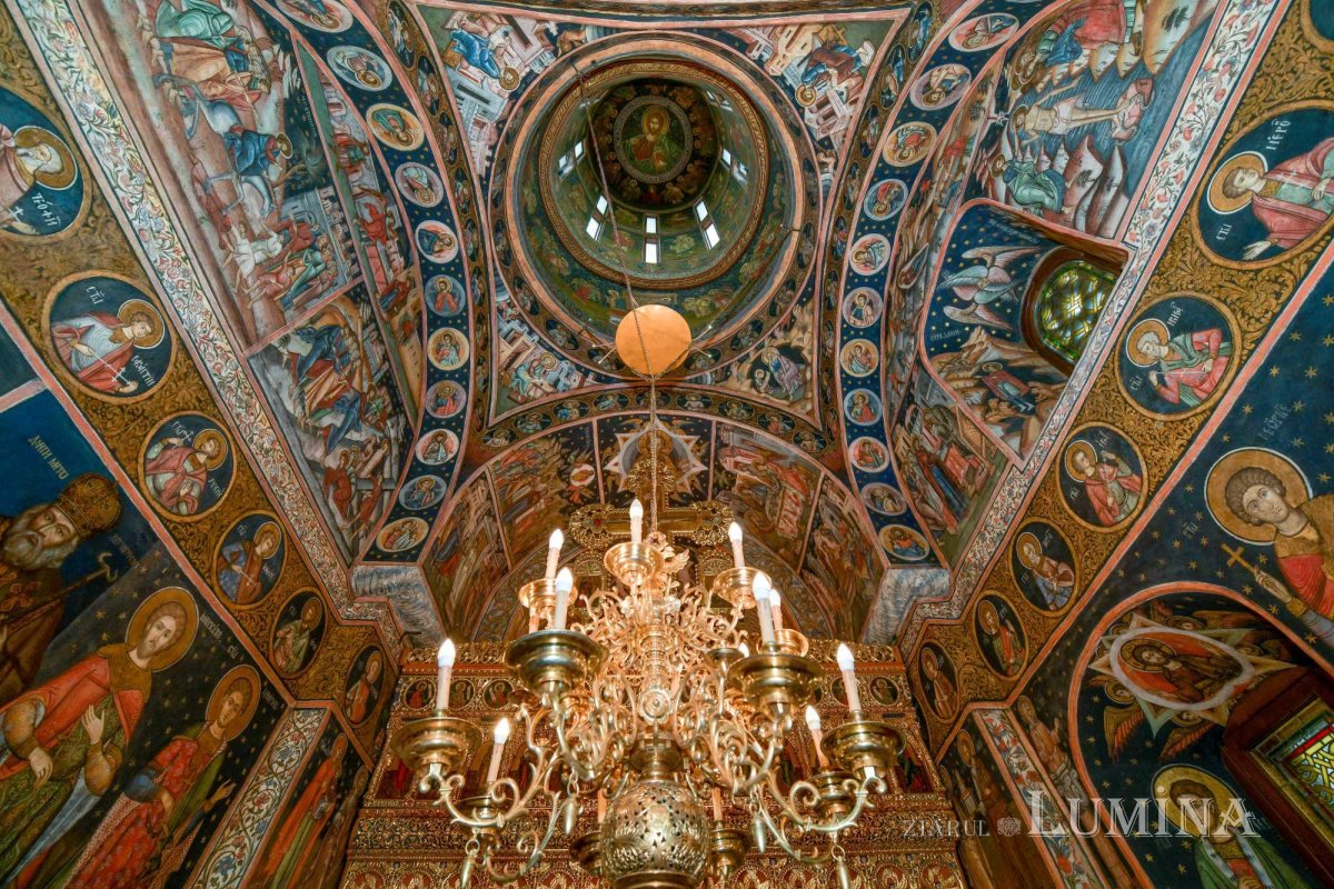 Fotografii artistice ale Publicațiilor Lumina 246924