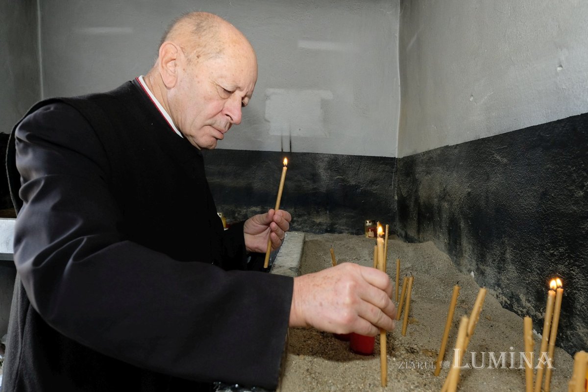 Viața ca o filă de pateric a părintelui Constantin Bologa 246416