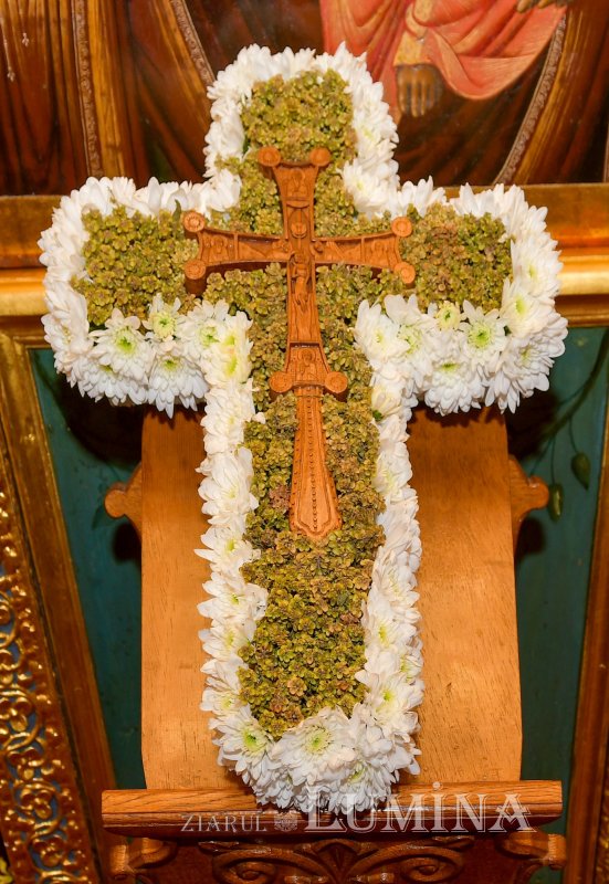 Duminica Sfintei Cruci, prevestire a Pătimirilor și slavei Învierii lui Hristos 247502