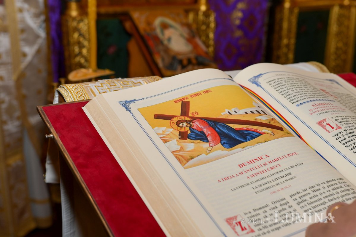 Duminica Sfintei Cruci, prevestire a Pătimirilor și slavei Învierii lui Hristos 247503