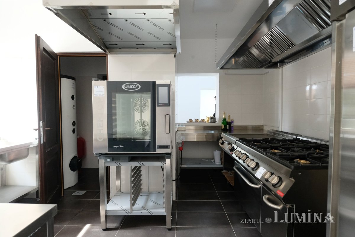 Inaugurarea unui centru social pentru vârstnici în orașul Ploiești 247596