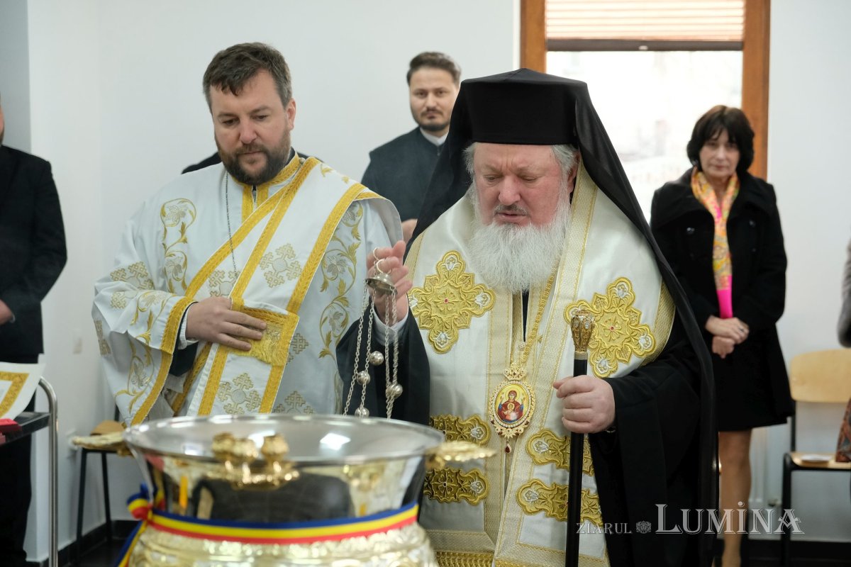 Inaugurarea unui centru social pentru vârstnici în orașul Ploiești 247601