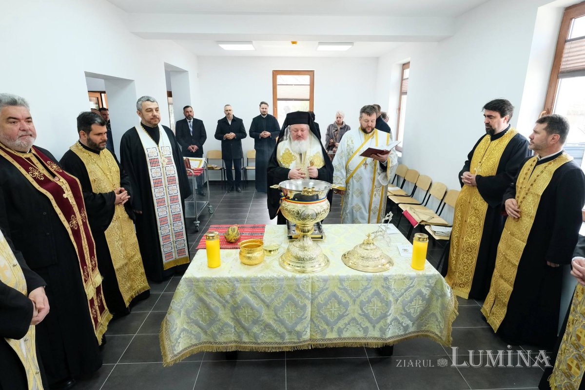 Inaugurarea unui centru social pentru vârstnici în orașul Ploiești 247605