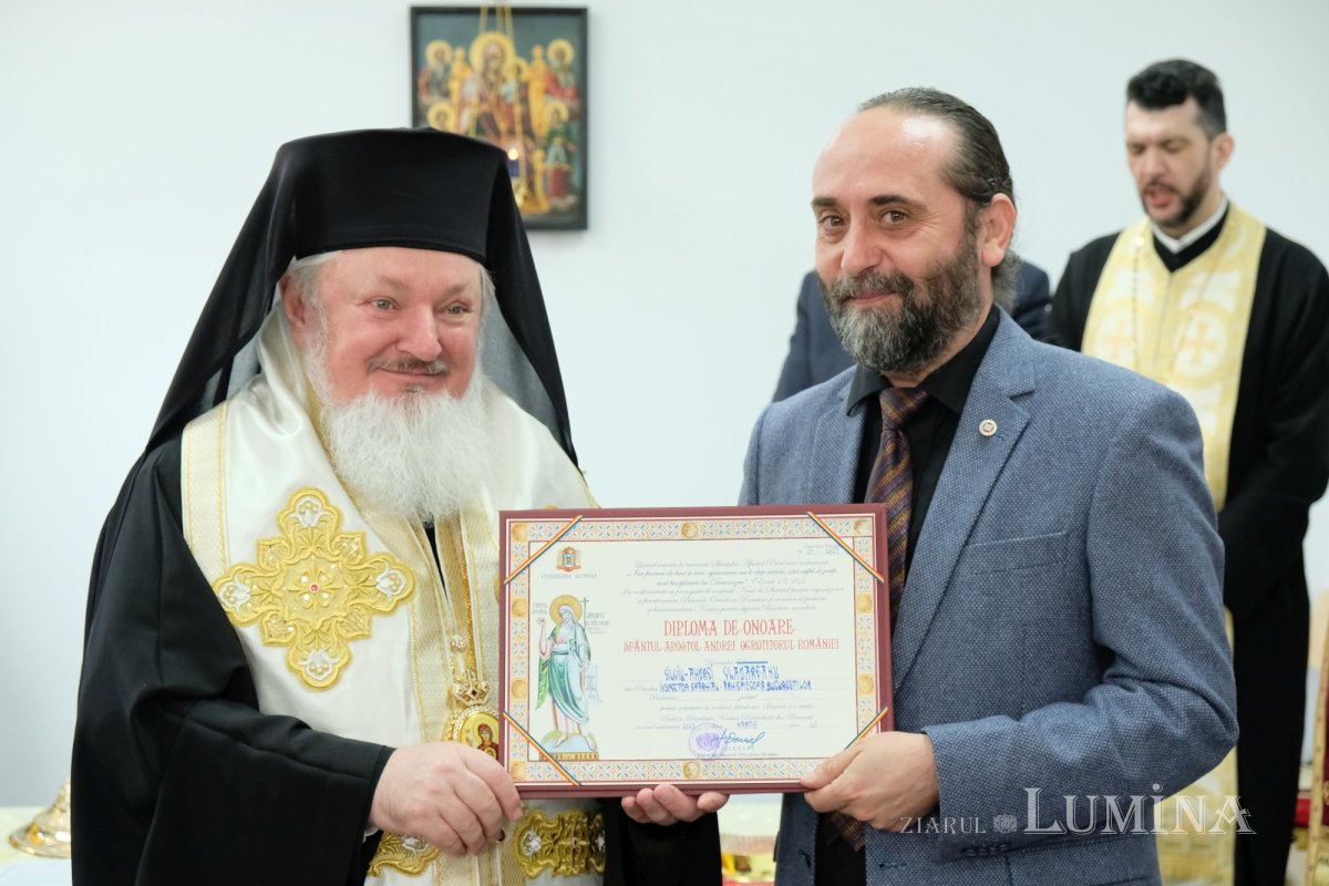 Inaugurarea unui centru social pentru vârstnici în orașul Ploiești 247621