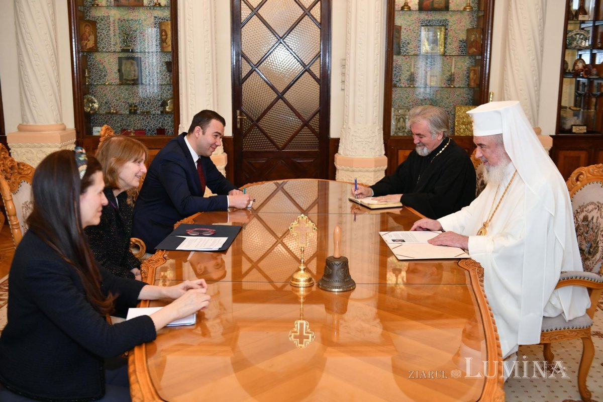 Ambasadorul Statelor Unite ale Americii la Bucureşti, în vizită de prezentare la Patriarhia Română 247828