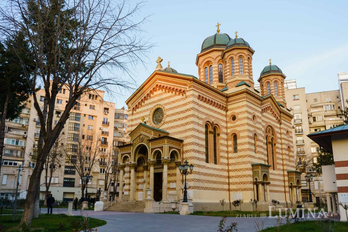 Episcopul Hușilor a conferențiat la Biserica Domnița Bălașa din Capitală 248017