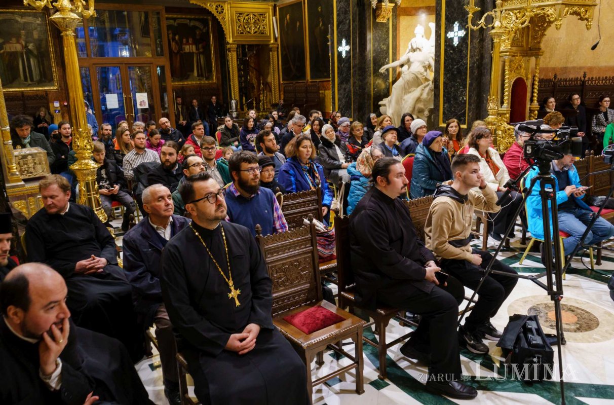 Episcopul Hușilor a conferențiat la Biserica Domnița Bălașa din Capitală 248033