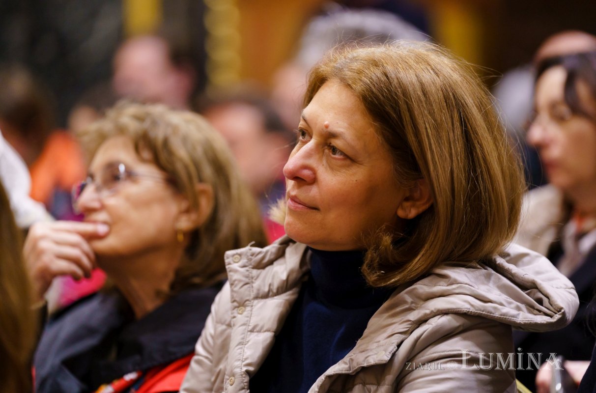 Episcopul Hușilor a conferențiat la Biserica Domnița Bălașa din Capitală 248061