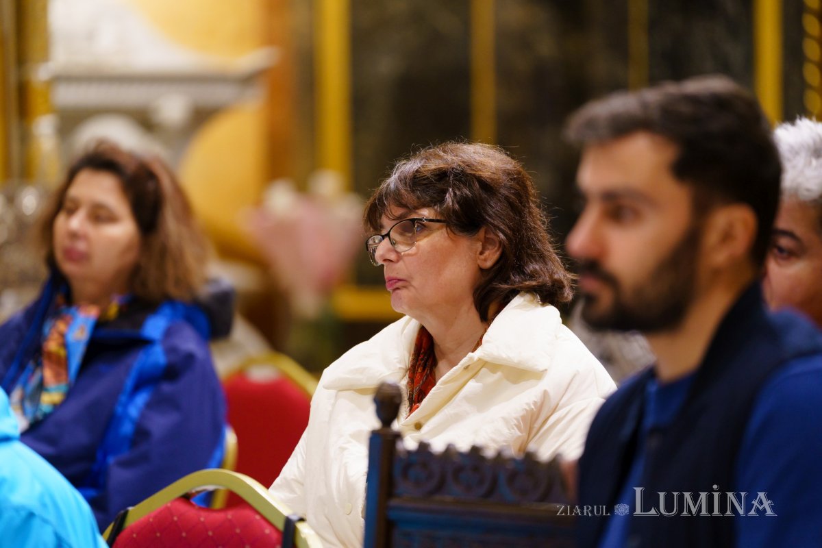 Episcopul Hușilor a conferențiat la Biserica Domnița Bălașa din Capitală 248083