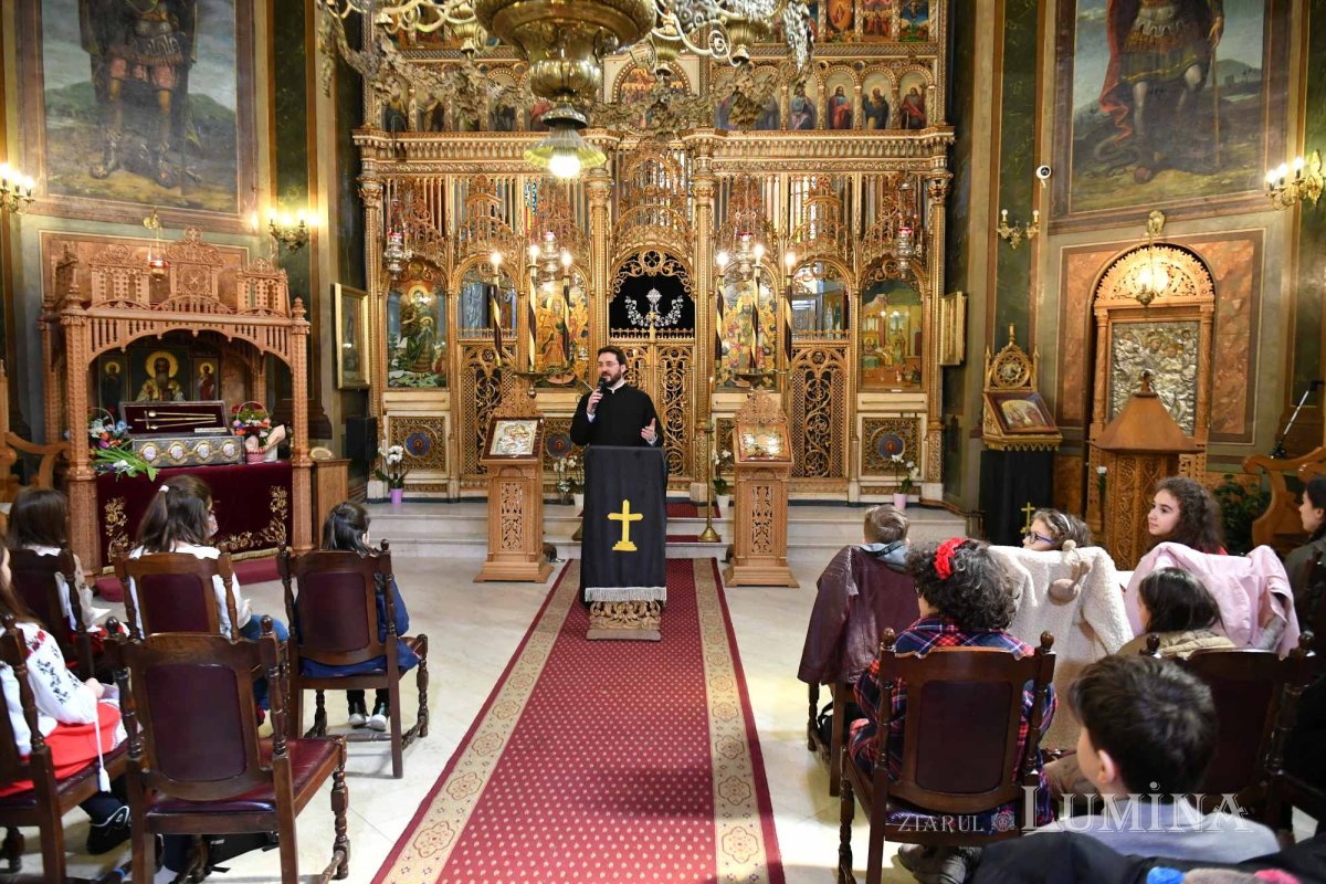 Proiect catehetic desfăşurat la Parohia Zlătari din Bucureşti 248143