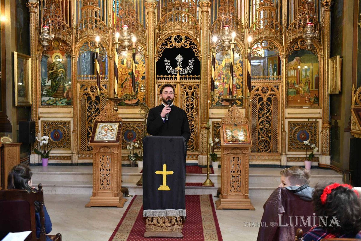 Proiect catehetic desfăşurat la Parohia Zlătari din Bucureşti 248144