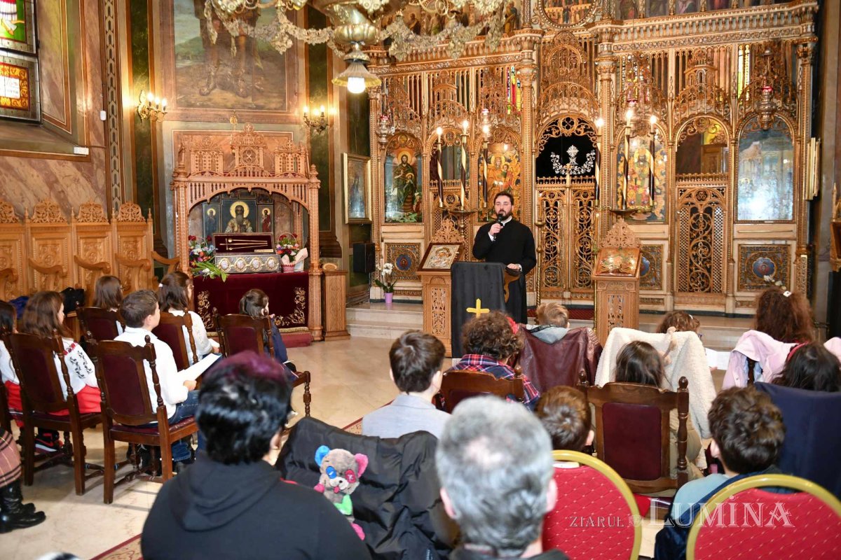 Proiect catehetic desfăşurat la Parohia Zlătari din Bucureşti 248147