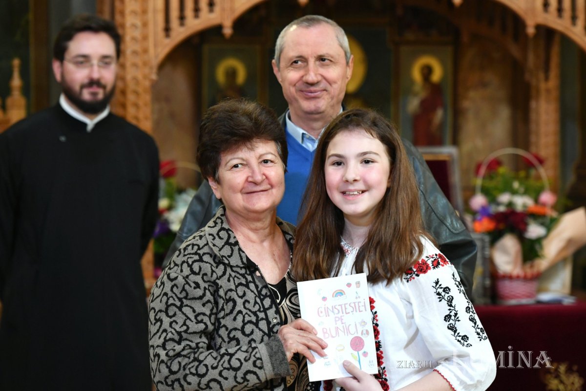 Proiect catehetic desfăşurat la Parohia Zlătari din Bucureşti 248156