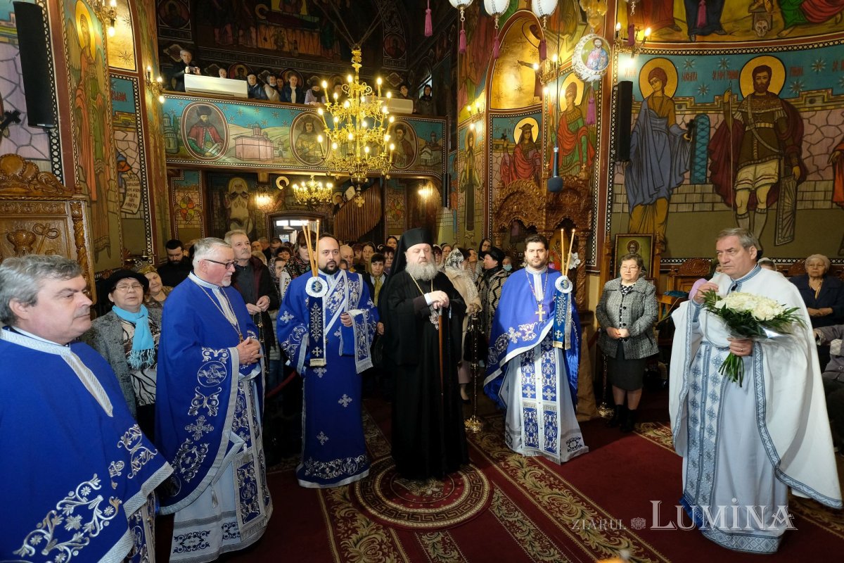 Zi de hram la Parohia „Buna Vestire”-Giulești din București 248242