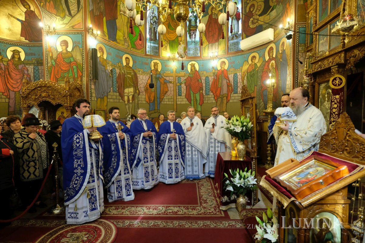Zi de hram la Parohia „Buna Vestire”-Giulești din București 248265