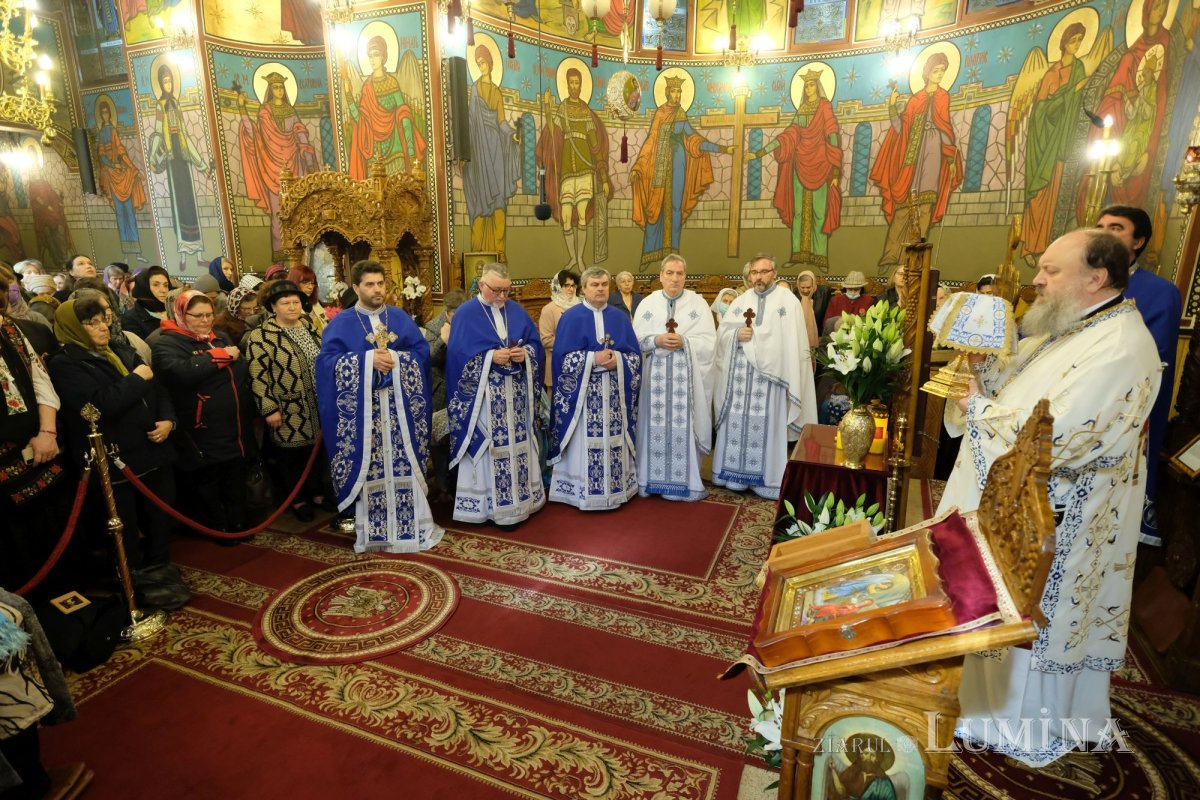 Zi de hram la Parohia „Buna Vestire”-Giulești din București 248269