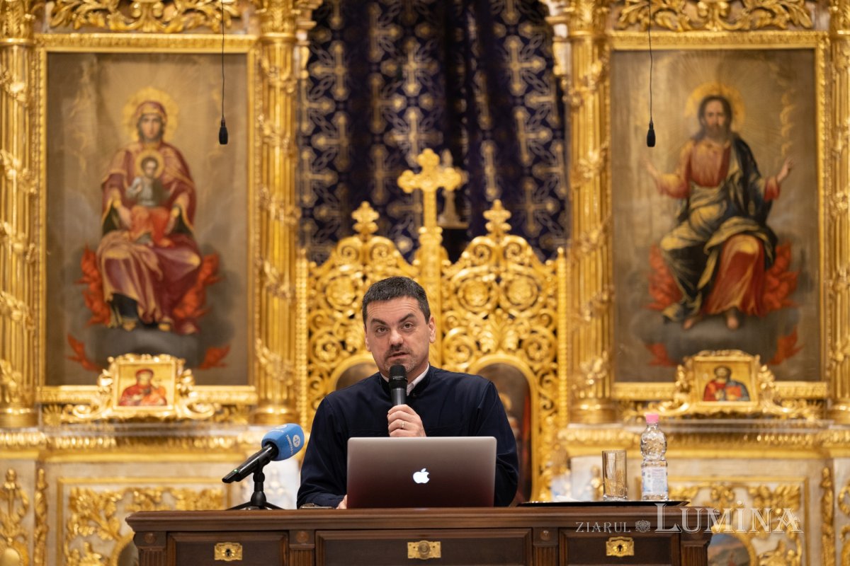Arhidiaconul Sorin Mihalache a conferențiat la Biserica Domnița Bălașa din Capitală 248954
