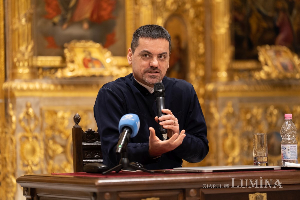 Arhidiaconul Sorin Mihalache a conferențiat la Biserica Domnița Bălașa din Capitală 248975