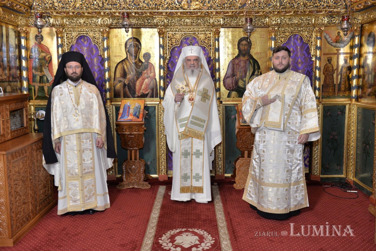 „Cinstea pe care Dumnezeu o oferă este un dar, nu un drept obținut prin ambiție egoistă” 248911