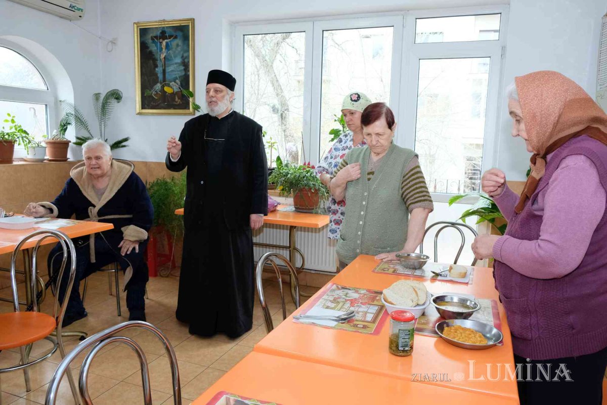 „Mulți beneficiari spun că în cămin se simt ca acasă” 248798