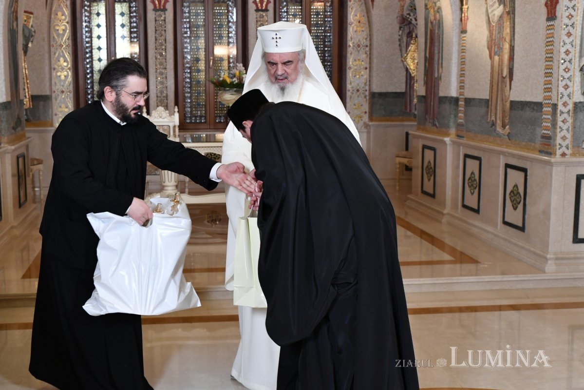 Recunoştinţă pentru sprijinitorii activităţii Bisericii 249645