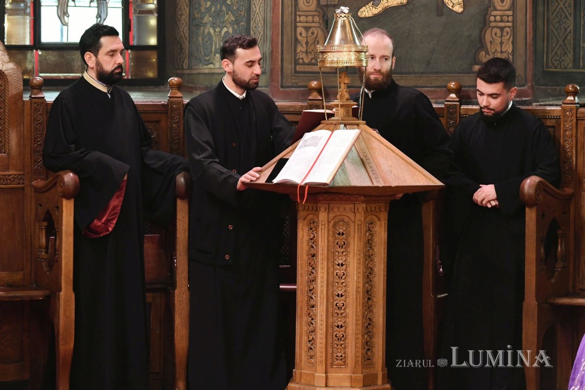 Denia din Sfânta și Marea Miercuri la Catedrala Patriarhală  250058