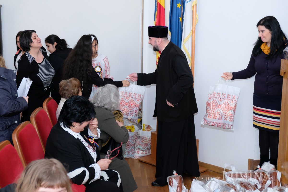 Protoieria Sector 3 Capitală a venit în sprijinul persoanelor nevoiașe 250164