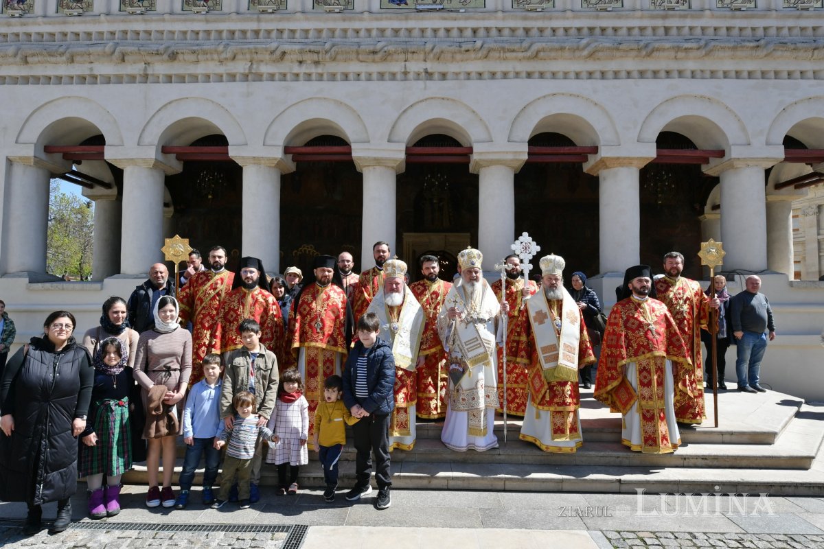 „În Sfânta Euharistie ni se oferă arvuna vieții veșnice” 250326