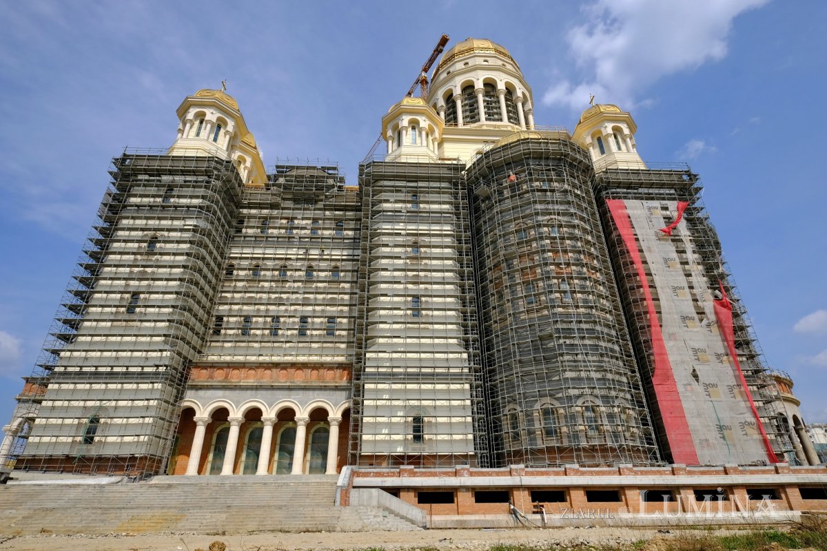 Progresul șantierului Catedralei Naționale în apropierea sărbătorilor pascale 250192