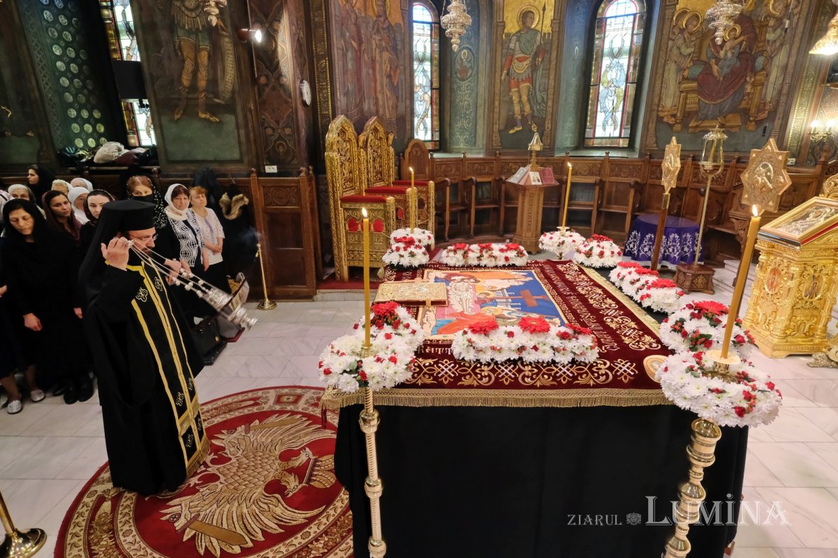 Denia Prohodului Domnului la Catedrala Patriarhală 250475