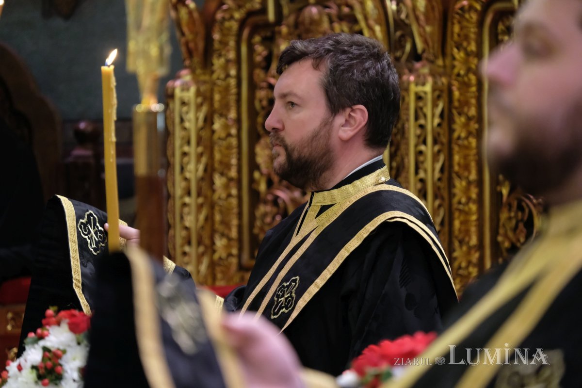 Denia Prohodului Domnului la Catedrala Patriarhală 250484