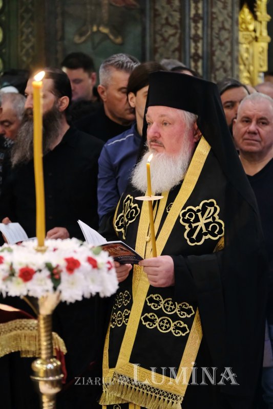 Denia Prohodului Domnului la Catedrala Patriarhală 250508