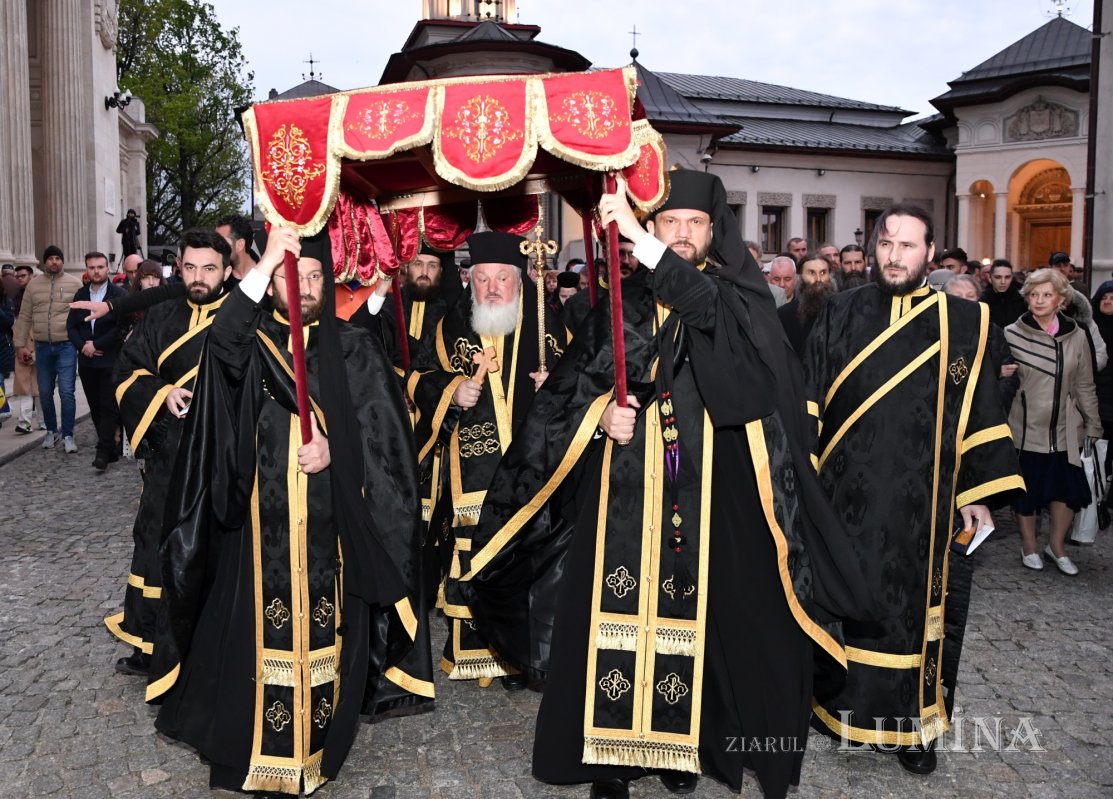 Denia Prohodului Domnului la Catedrala Patriarhală 250512