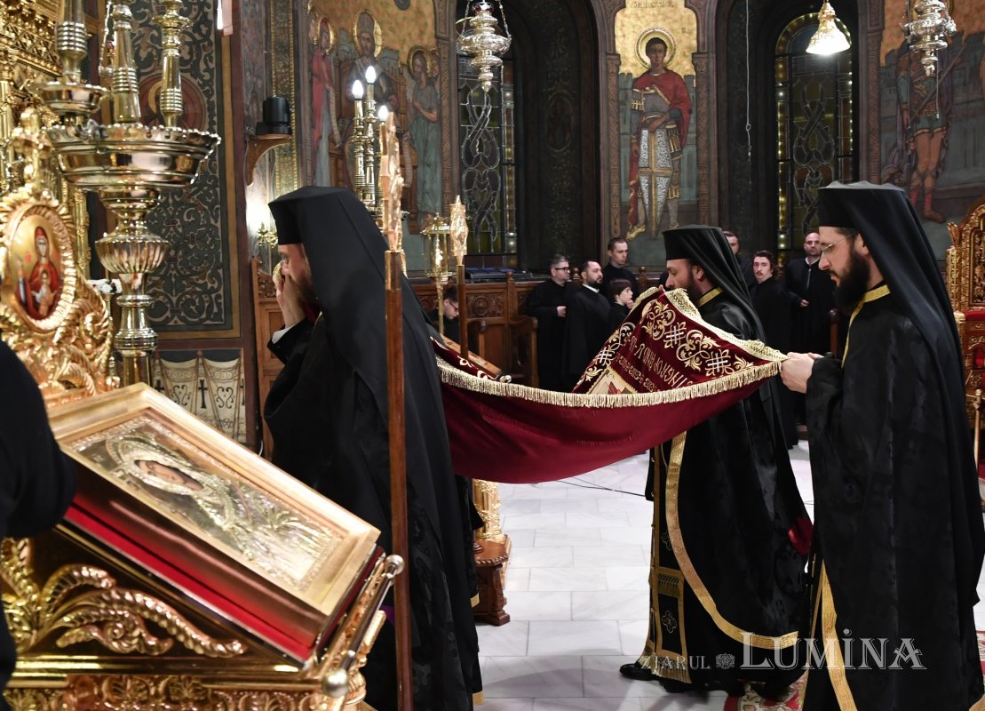 Denia Prohodului Domnului la Catedrala Patriarhală 250529