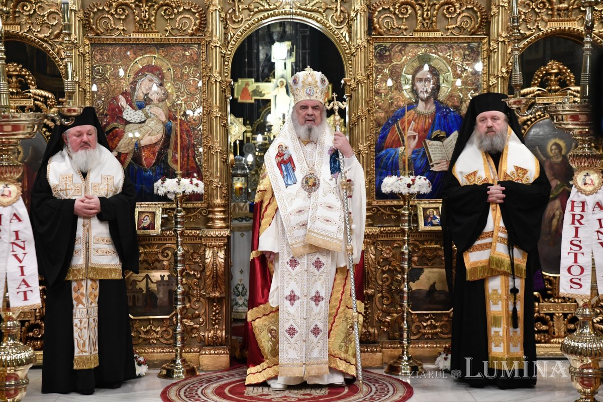 Ceremonia primirii Sfintei Lumini în Catedrala Patriarhală 250567