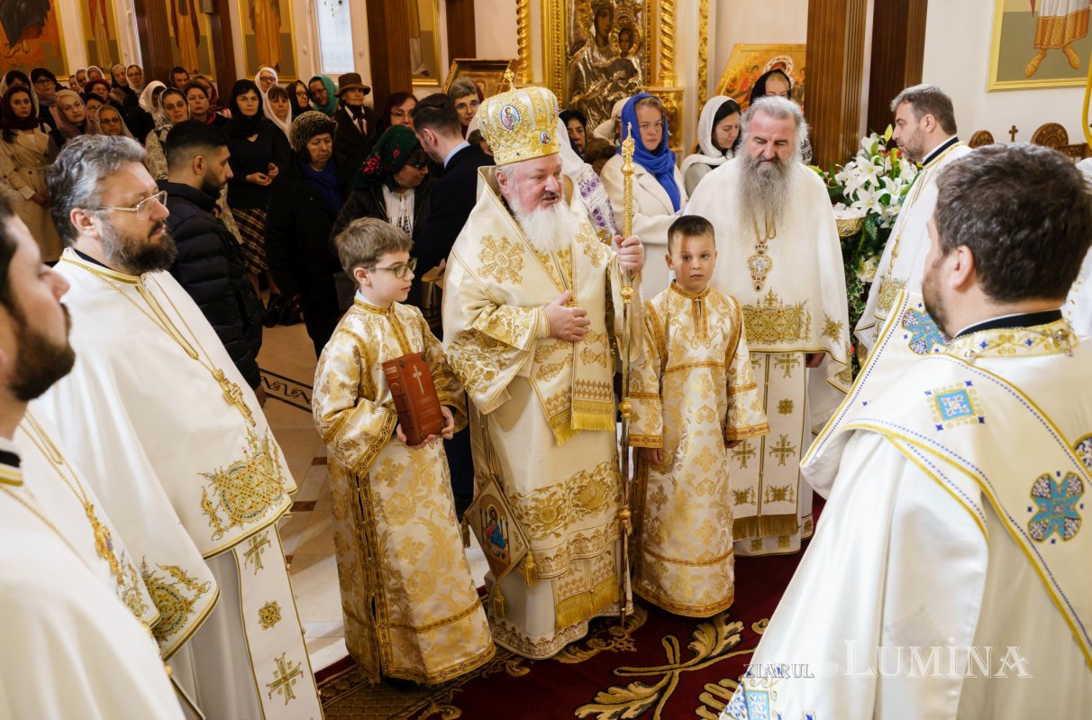 Paraclisul Catedralei Naționale și‑a sărbătorit hramul 251221