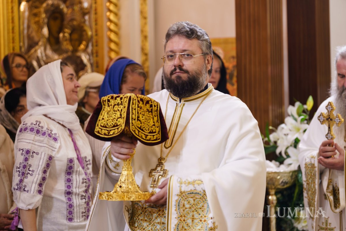 Paraclisul Catedralei Naționale și‑a sărbătorit hramul 251391