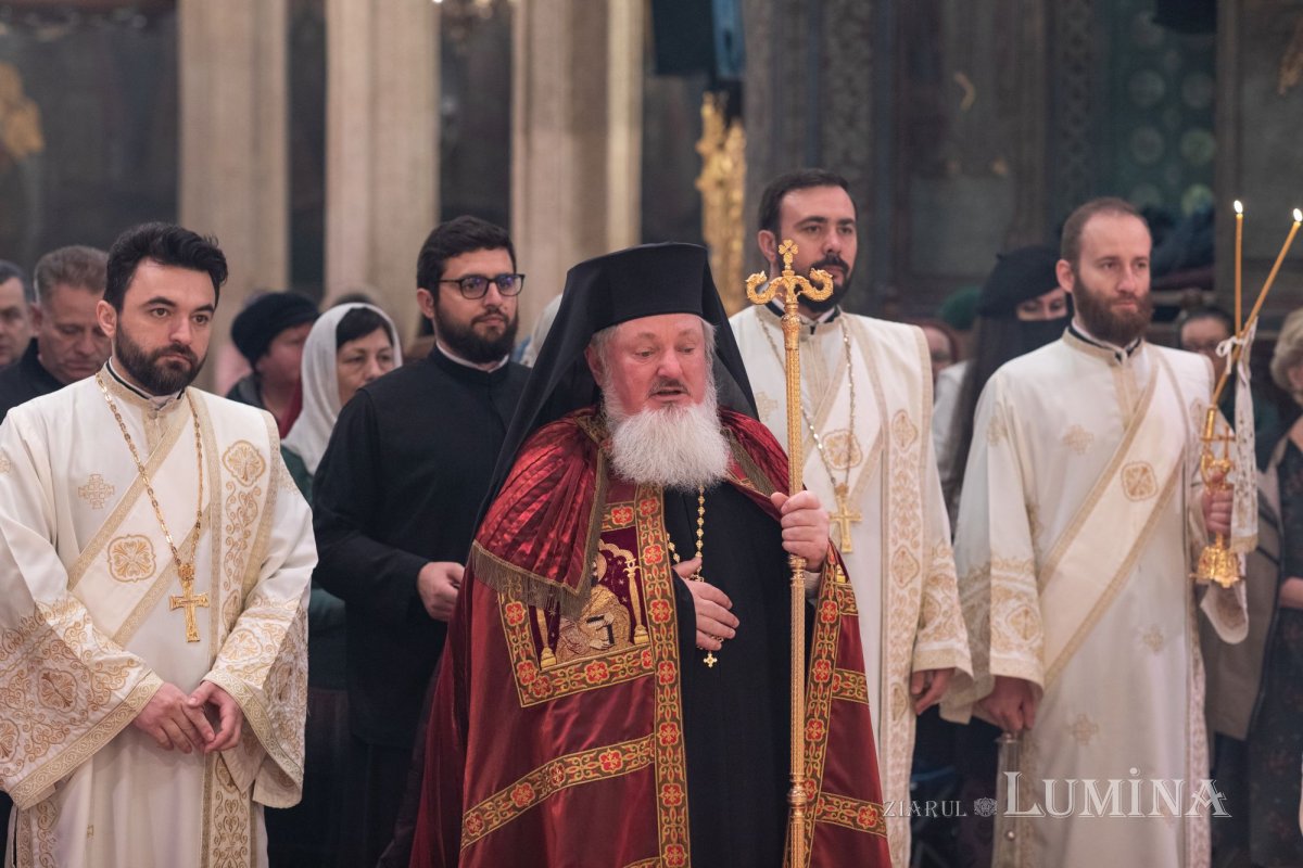 Binecuvântarea Izvorului Tămăduirii pentru bucureșteni  251824