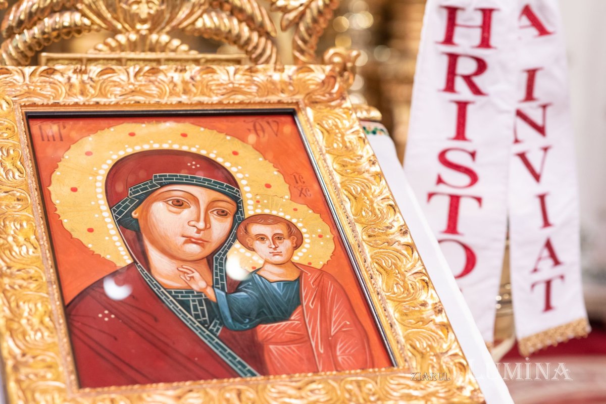 Binecuvântarea Izvorului Tămăduirii pentru bucureșteni  251829