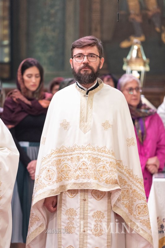 Binecuvântarea Izvorului Tămăduirii pentru bucureșteni  251833