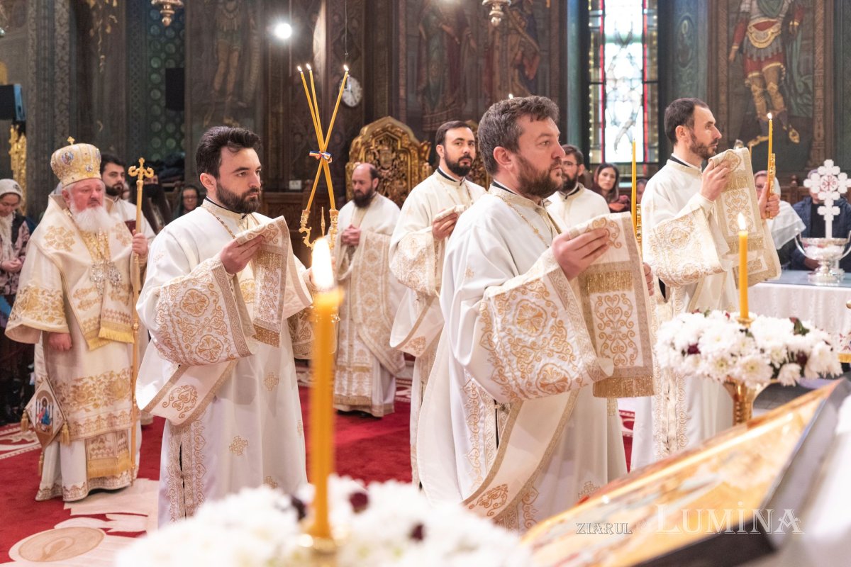 Binecuvântarea Izvorului Tămăduirii pentru bucureșteni  251834