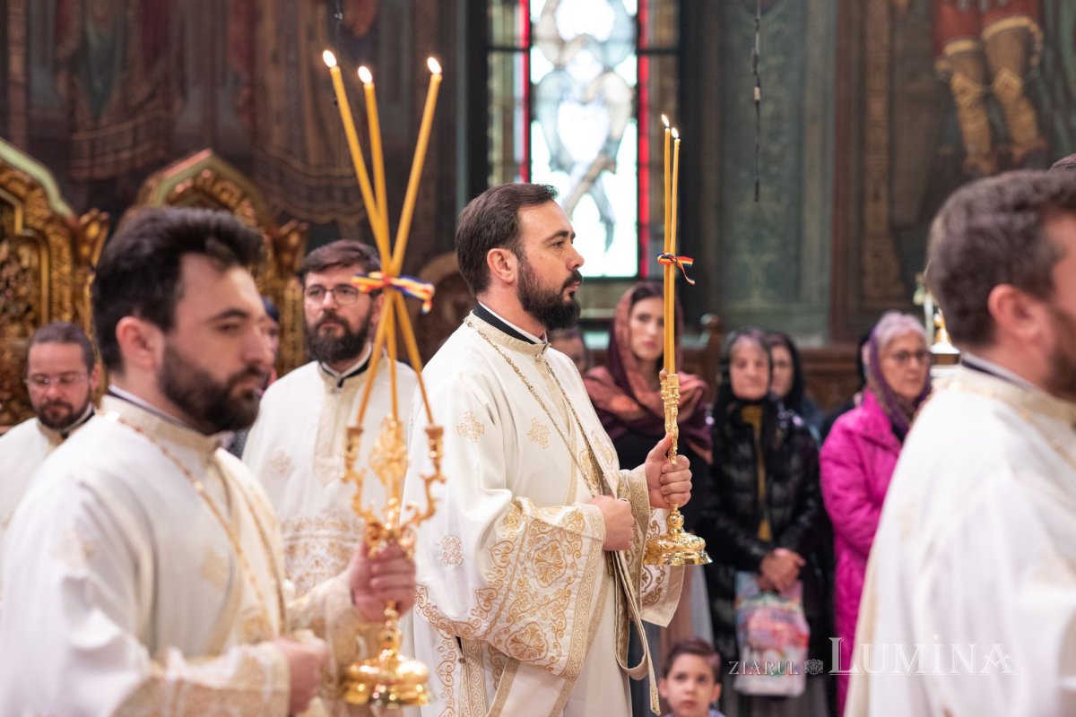 Binecuvântarea Izvorului Tămăduirii pentru bucureșteni  251837