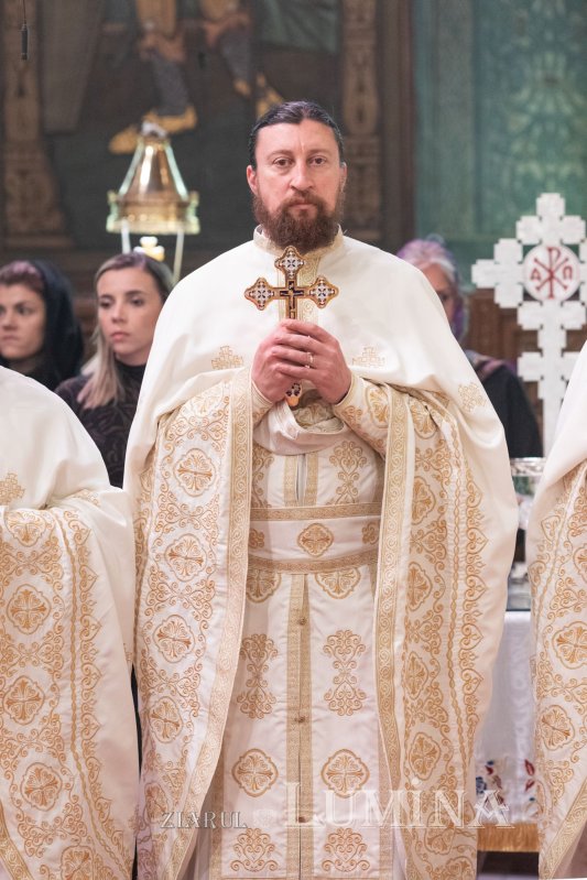 Binecuvântarea Izvorului Tămăduirii pentru bucureșteni  251857