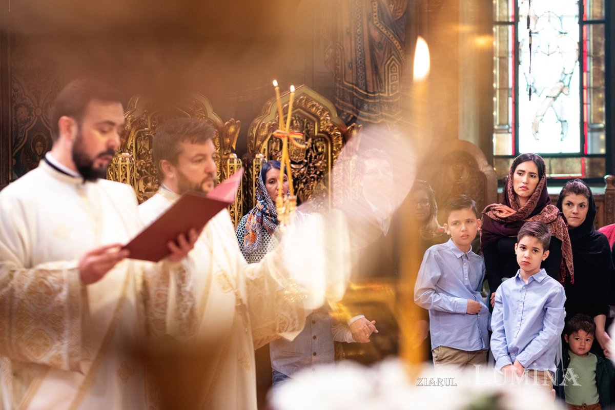 Binecuvântarea Izvorului Tămăduirii pentru bucureșteni  251870