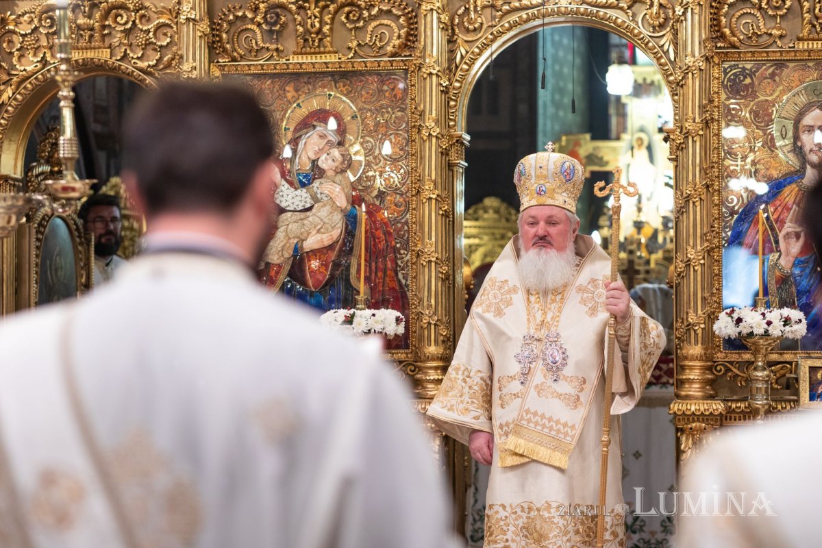 Binecuvântarea Izvorului Tămăduirii pentru bucureșteni  251871