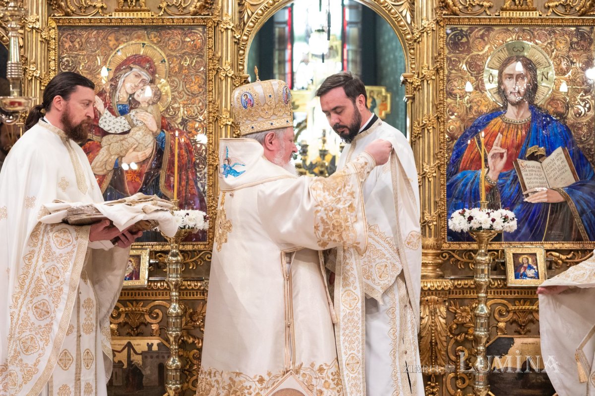 Binecuvântarea Izvorului Tămăduirii pentru bucureșteni  251875